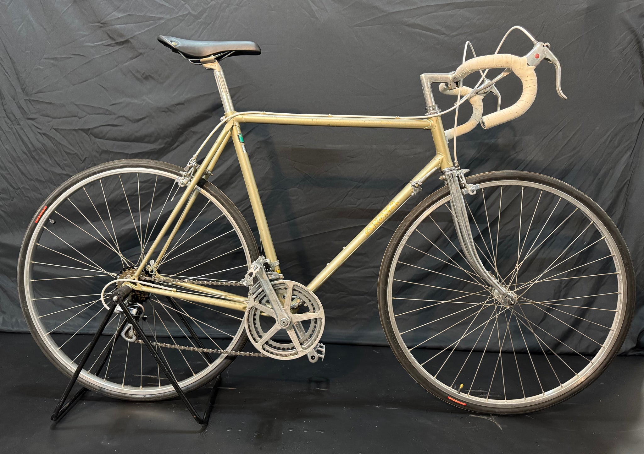 Road Bikes – Page 2 – Retro-Rides.ca